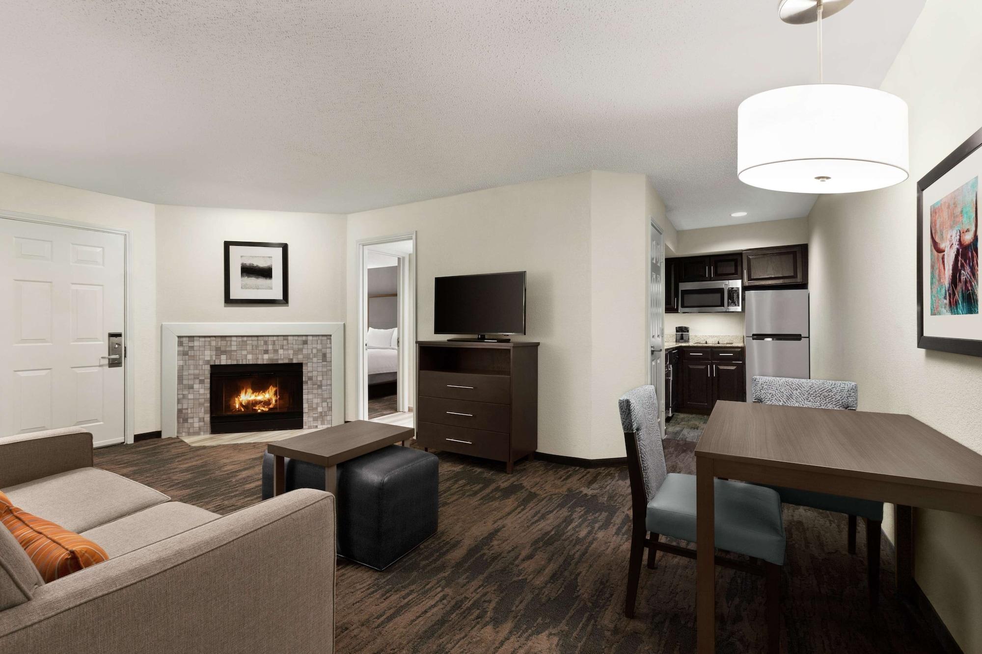 Addison Suites מראה חיצוני תמונה