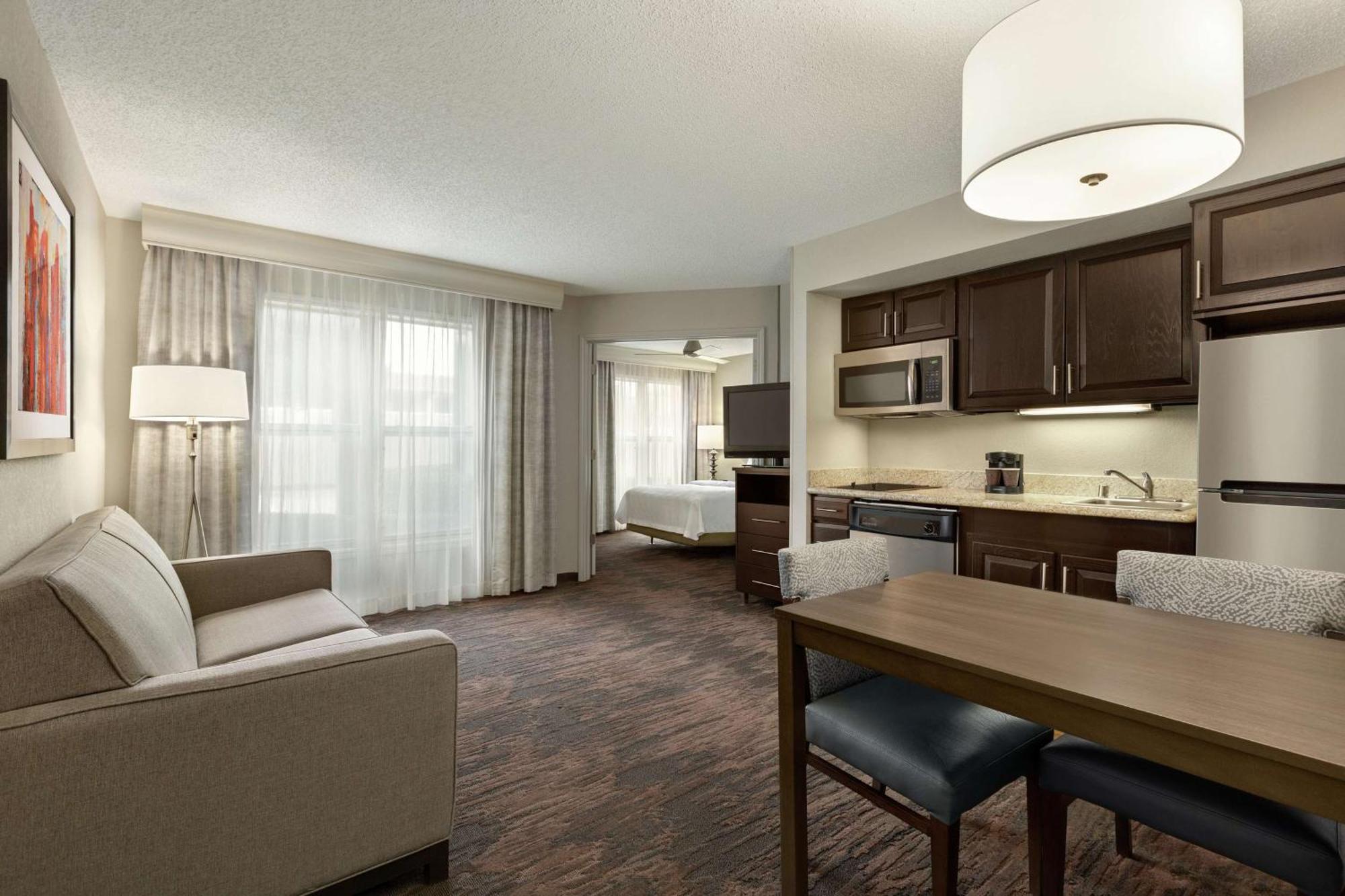 Addison Suites מראה חיצוני תמונה