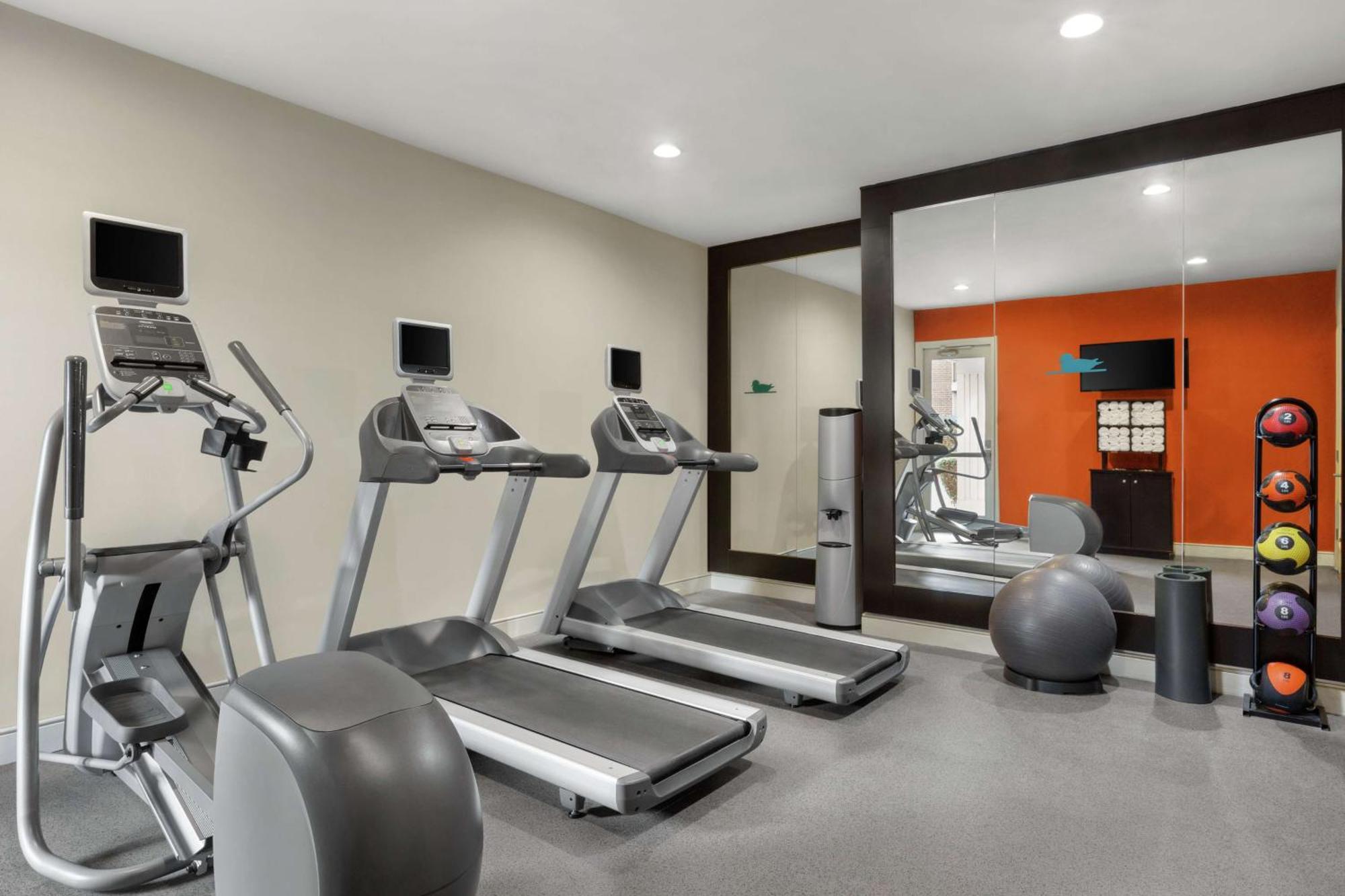Addison Suites מראה חיצוני תמונה